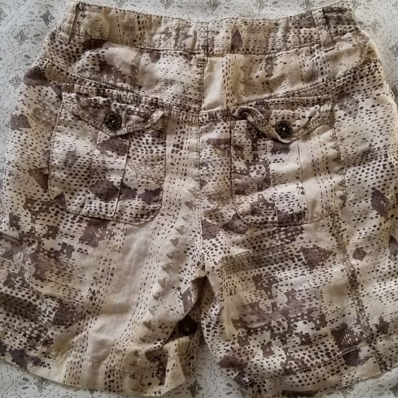 Women's Allover Print Shorts - Picture 4 of 5